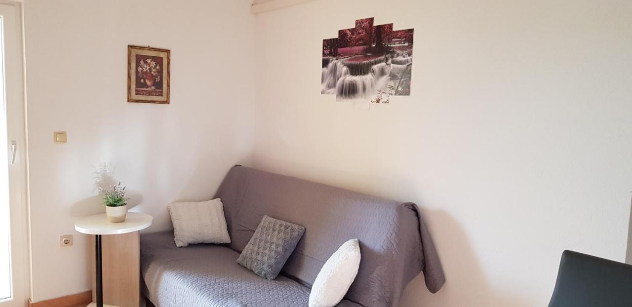 Apartmani Vranjkovic Vodice Exterior photo