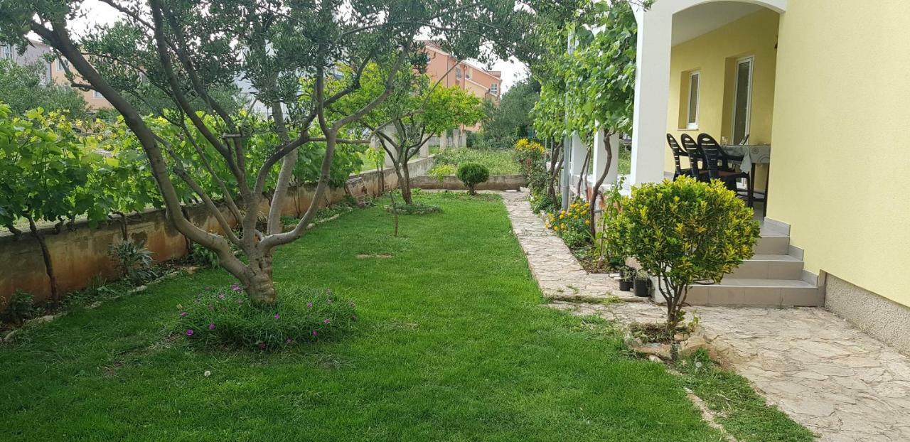 Apartmani Vranjkovic Vodice Exterior photo